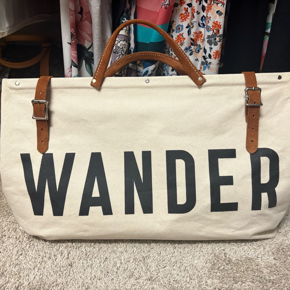 Wander Canvas Travel Bag - Cream and Brown